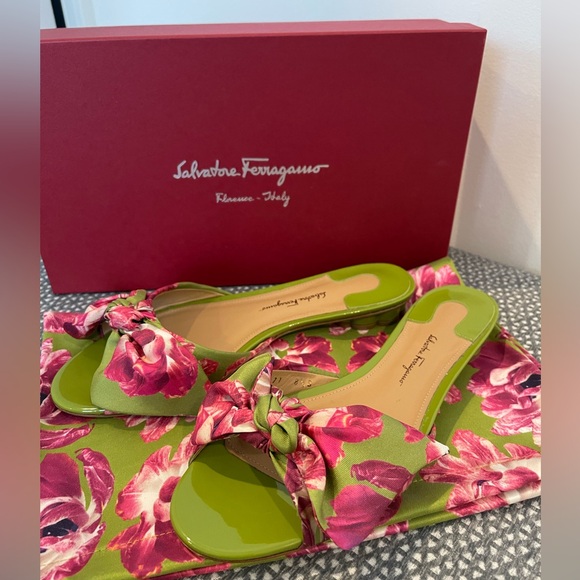 Salvatore Ferragamo Shoes - SALVATORE FERRAGAMO Sandals